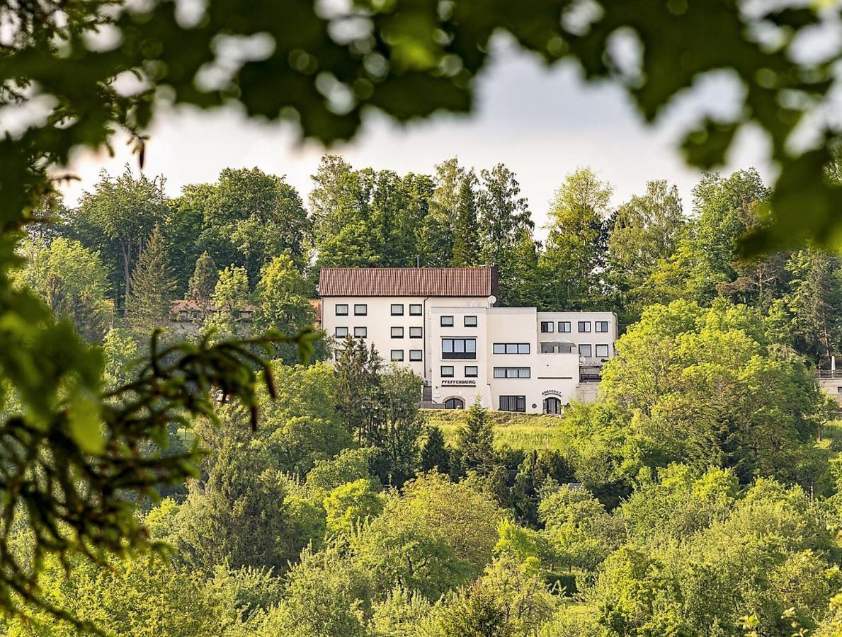 Hotel Pfefferburg Schönaich Exterior foto